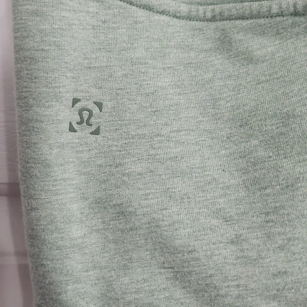 Lululemon City Commute Short *True Heather 9